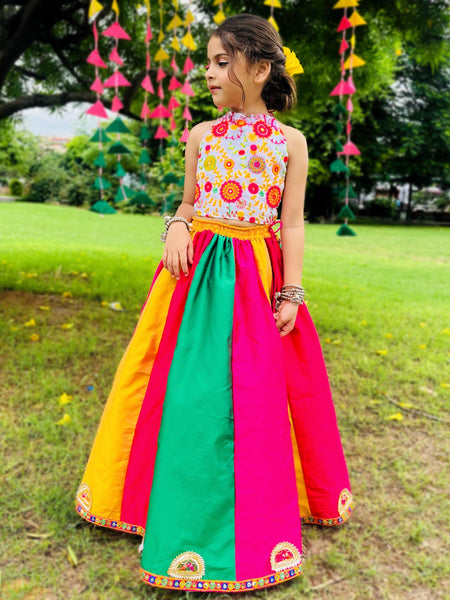 Candy Saga Multicolor Ethnic Set