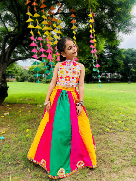 Candy Saga Multicolor Ethnic Set