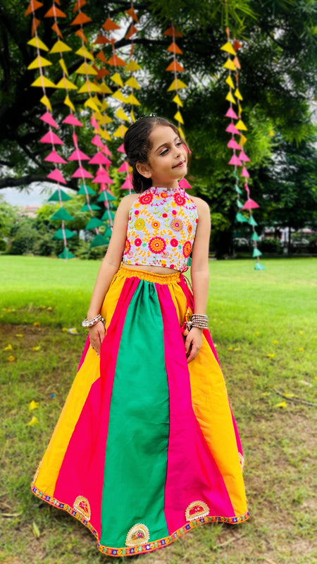 Candy Saga Multicolor Ethnic Set