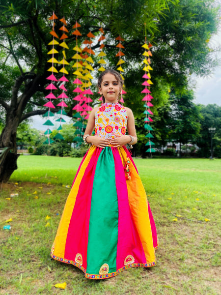 Candy Saga Multicolor Ethnic Set