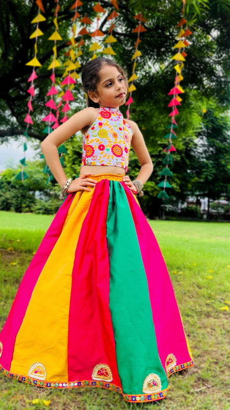 Candy Saga Multicolor Ethnic Set