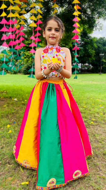 Candy Saga Multicolor Ethnic Set